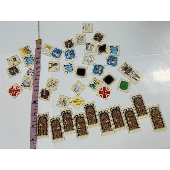 Vintage 1993 TSR Dragon Strike Board Game - 43 Replacement Cardboard Markers Set - Picture 5 of 5